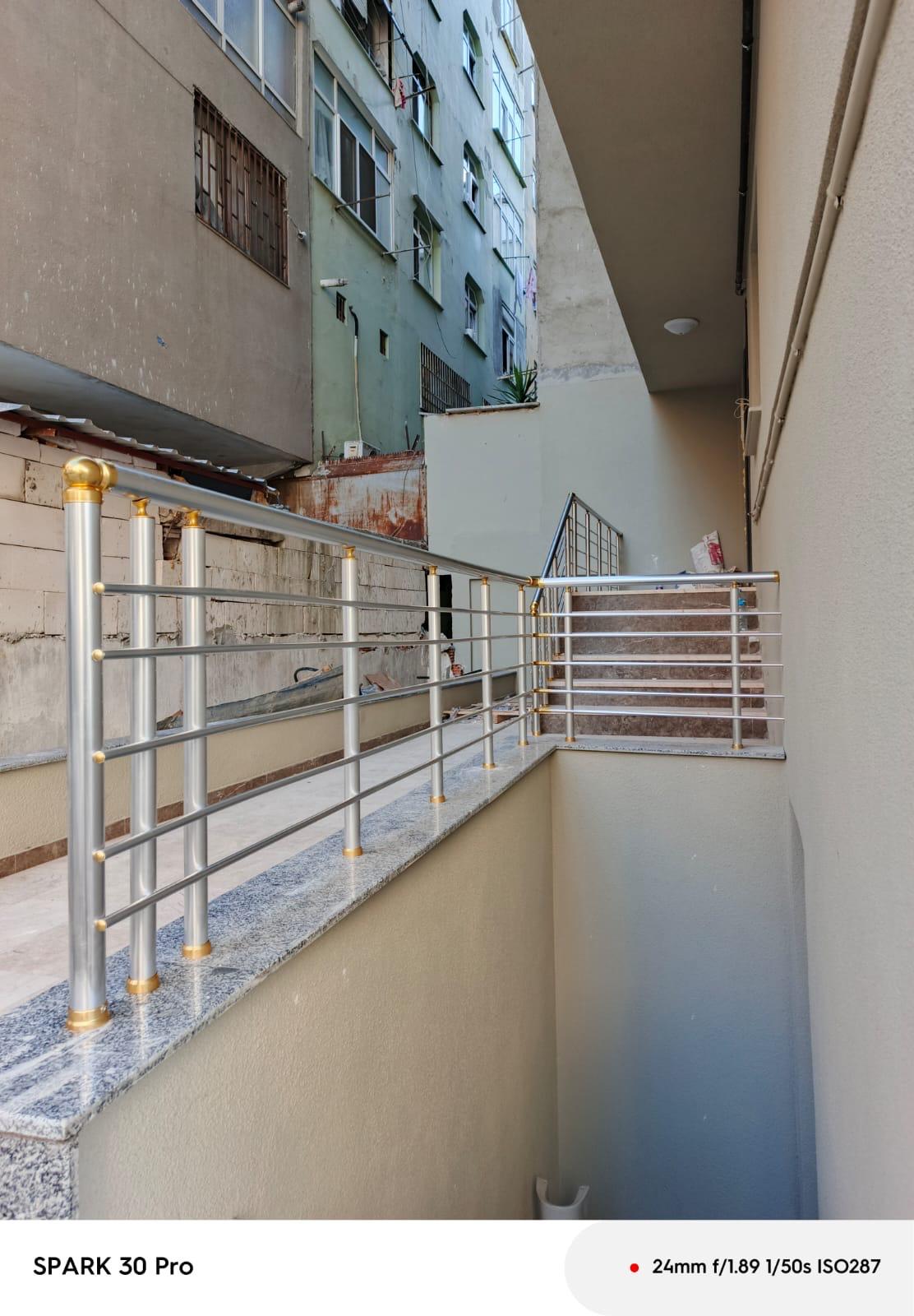 Aliminyum küpeşte merdiven ve fransız 32